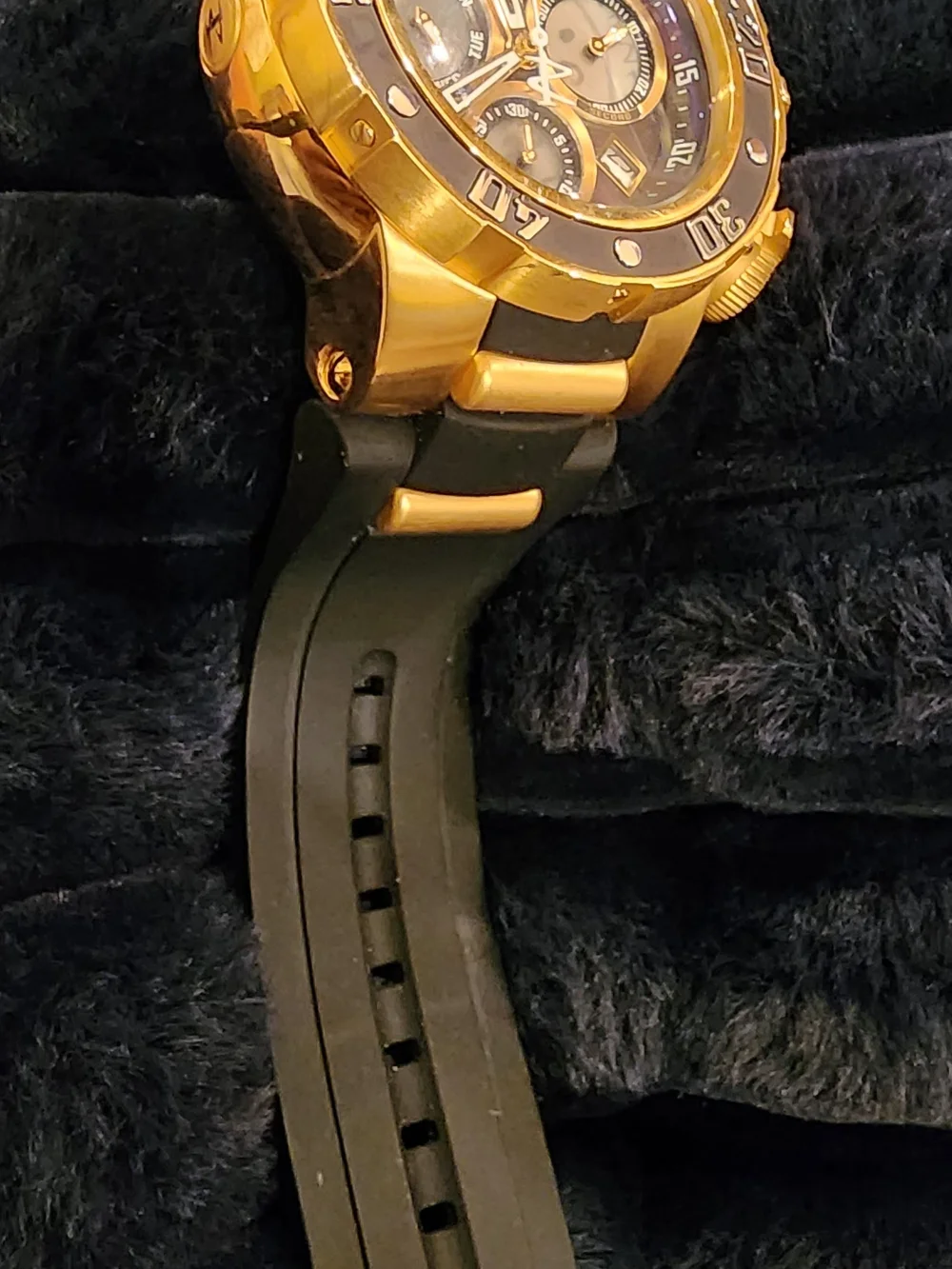 Invicta Men’s Gold and Black Chronograph Watch